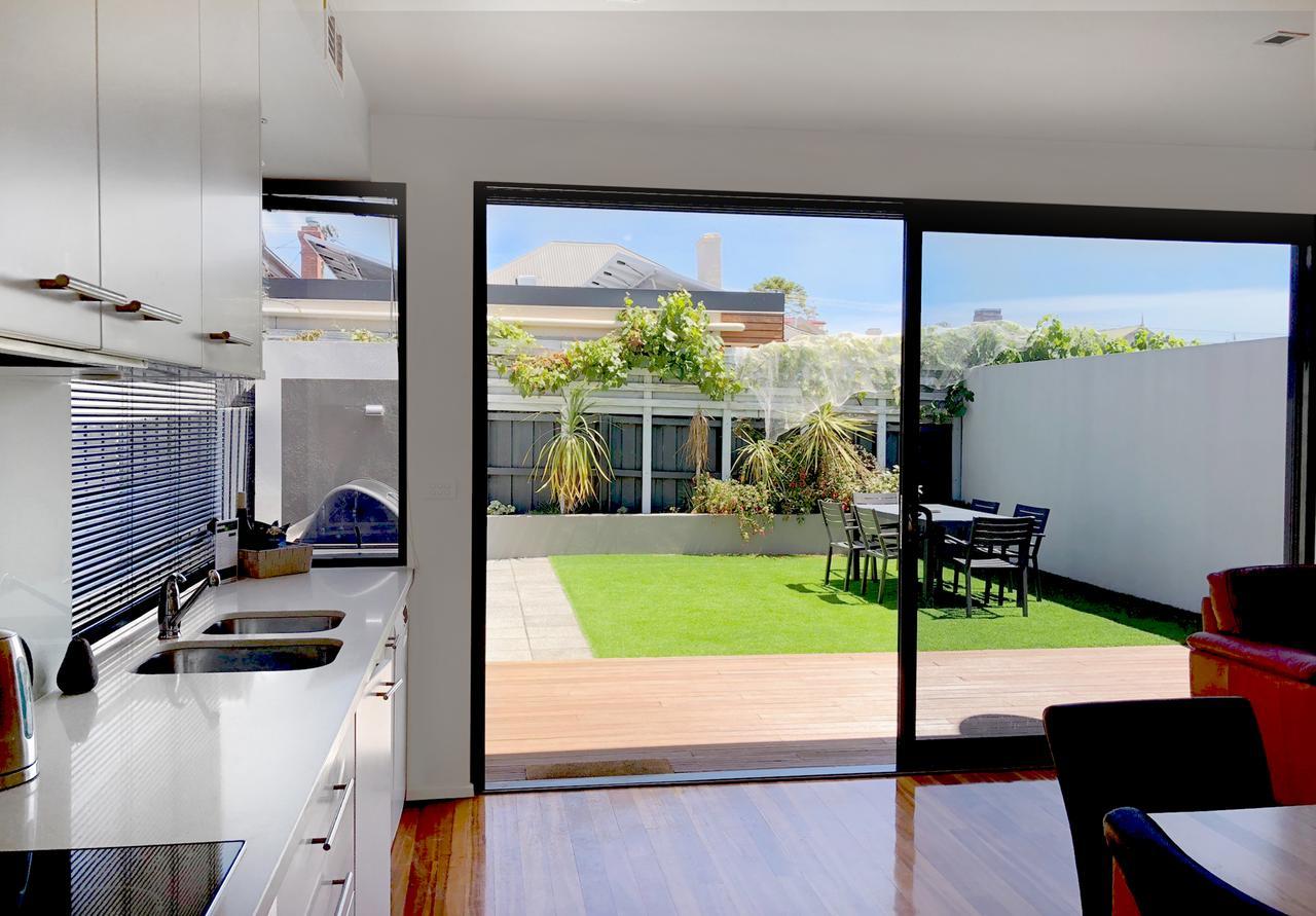 Sullivans Cove Apartments Χόμπαρτ Εξωτερικό φωτογραφία A sliding door