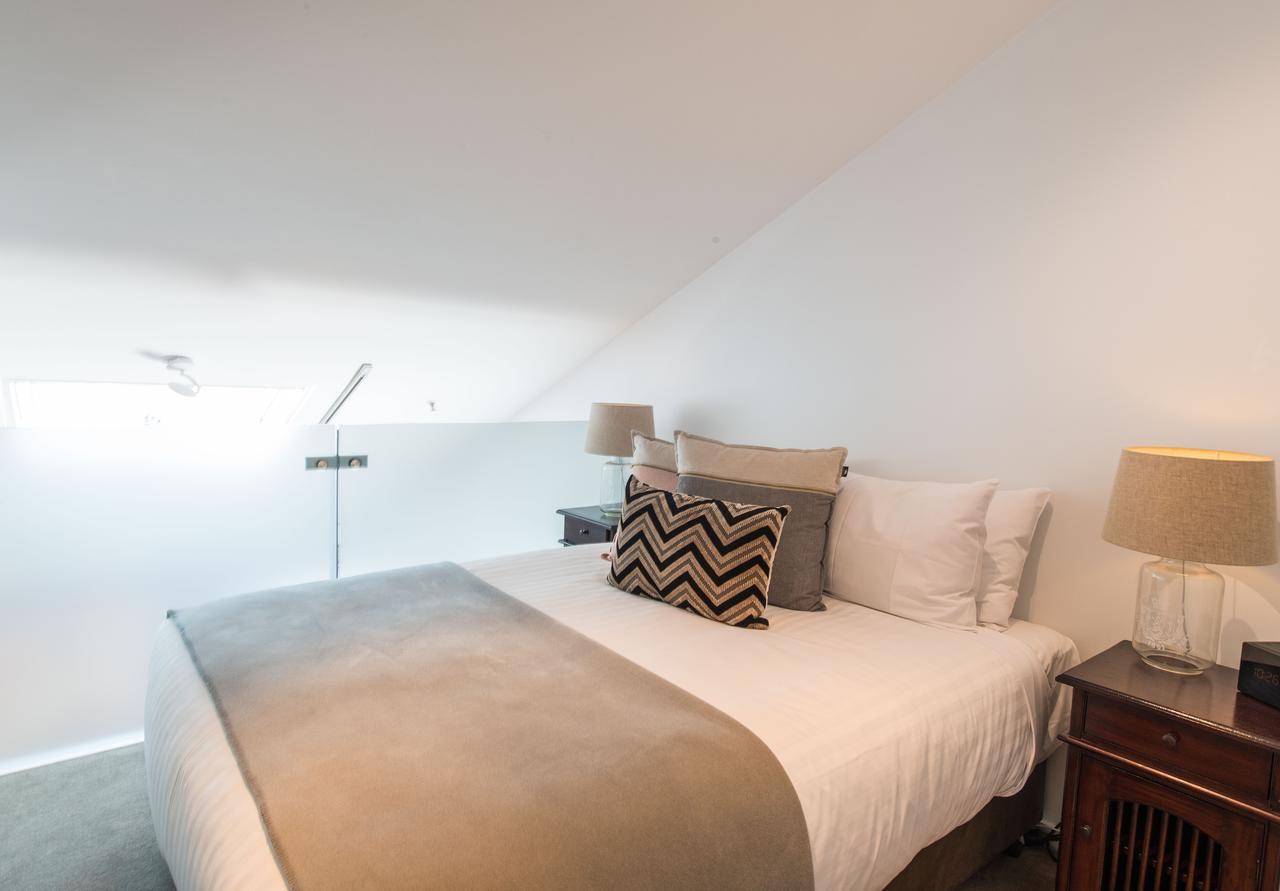 Sullivans Cove Apartments Χόμπαρτ Εξωτερικό φωτογραφία A bedroom at the hotel